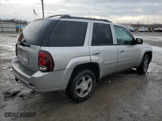 2008 Chevrolet TrailBlazer LT w/1LT with VIN 1GNDS13S882231427, listed as a Copart auction lot 45751125 with 148,479 mi miles and Salvage Title. Bid and sale history available at carsss.com. Image 3.