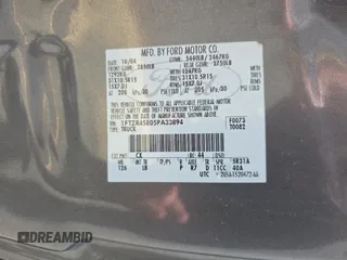 2005 Ford Ranger XLT z VIN 1FTZR45E05PA33894, wystawiony jako Copart lot #60548815 z przebiegiem 154 796 mil mil oraz Czysty tytuł • Clean title. Historia ofert i sprzedaży dostępna na DreamBid. Obrazek 10.