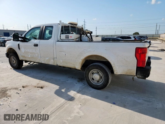 2020 Ford F-250 XL with VIN 1FT7X2B69LEC63957, listed as a Copart auction lot 60332945 with Not provided miles and Salvage title. Bid and sale history available at DreamBid. Image 2.
