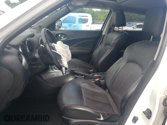 2014 Nissan Juke SL with VIN JN8AF5MV2ET358636, listed as a Copart auction lot 59056095 with 101,804 mi miles and Clean title. Bid and sale history available at DreamBid. Image 7.