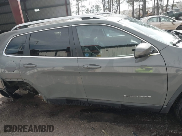 2020 Jeep Cherokee Latitude Plus with VIN 1C4PJMLB1LD608591, listed as a IAAI auction lot 41833275 with 90,838 mi miles and . Bid and sale history available at DreamBid. Image 13.