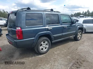 2007 Jeep Commander Sport с VIN 1J8HG48N47C672716, выставлен на аукционе IAAI как лот 41875158 с пробегом 195 212 миль миль и . История ставок и продаж доступна на DreamBid. Изображение 4.