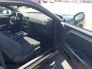 2012 Dodge Challenger SXT Plus с VIN 2C3CDYAG2CH181070, выставлен на аукционе IAAI как лот 42597826 с пробегом 94 634 миль миль и . История ставок и продаж доступна на DreamBid. Изображение 5.
