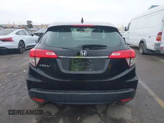 2021 Honda HR-V LX with VIN 3CZRU5H38MM728685, listed as a IAAI auction lot 41799365 with 25,046 mi miles. Bid and sale history available at carsss.com. Image 17.
