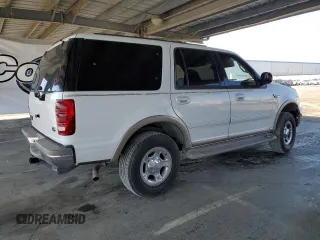 2002 Ford Expedition Eddie Bauer z VIN 1FMPU18L22LA23719, wystawiony jako Copart lot #57863995 z przebiegiem 148 641 mil mil oraz Szkoda całkowita • Salvage title. Historia ofert i sprzedaży dostępna na DreamBid. Obrazek 3.