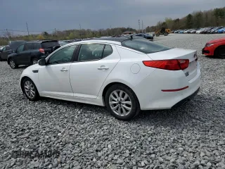 2014 Kia Optima EX with VIN 5XXGN4A70EG322470, listed as a Copart auction lot 54383545 with 72,904 mi miles and Clean Title. Bid and sale history available at carsss.com. Image 2.