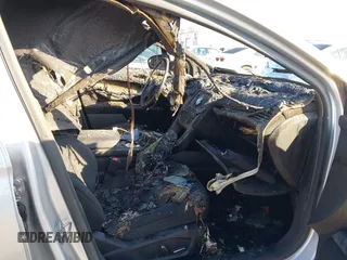 2019 Ford Fusion SE with VIN 3FA6P0LU9KR261608, listed as a IAAI auction lot 41610090 with Not Provided miles. Bid and sale history available at carsss.com. Image 5.