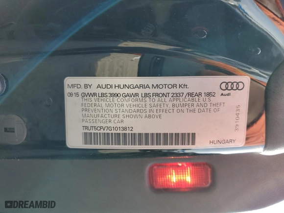 2016 Audi TT 2.0T with VIN TRUT5CFV7G1013812, listed as a Copart auction lot 70033294 with 38,124 mi miles and Salvage Title. Bid and sale history available at carsss.com. Image 13.