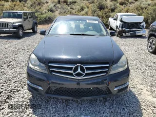 2014 Mercedes-Benz C 250 Sport with VIN WDDGF4HBXEG218784, listed as a Copart auction lot 60883725 with 156,214 mi miles and Clean title. Bid and sale history available at DreamBid. Image 5.