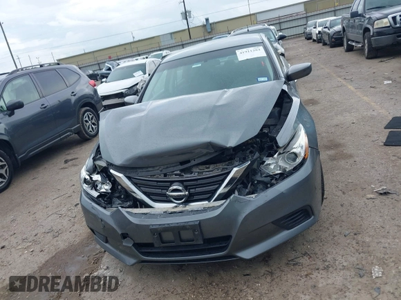 2018 Nissan Altima 2.5 SR with VIN 1N4AL3AP1JC227423, listed as a IAAI auction lot 41911284 with 133,227 mi miles. Bid and sale history available at carsss.com. Image 12.