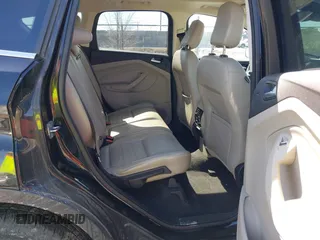 2019 Ford Escape Titanium с VIN 1FMCU9J99KUC44157, выставлен на аукционе IAAI как лот 41741733 с пробегом 75 697 миль миль и . История ставок и продаж доступна на DreamBid. Изображение 8.