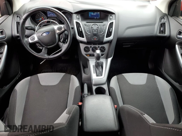 2012 Ford Focus SE z VIN 1FAHP3K21CL174053, wystawiony jako Copart lot #55752685 z przebiegiem 105 154 mil mil oraz Szkoda całkowita • Salvage title. Historia ofert i sprzedaży dostępna na DreamBid. Obrazek 8.
