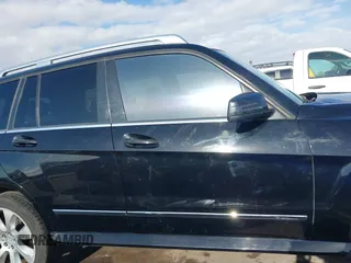2010 Mercedes-Benz GLK GLK 350 with VIN WDCGG5GB9AF444727, listed as a IAAI auction lot 42074808 with 242,686 mi miles. Bid and sale history available at carsss.com. Image 13.