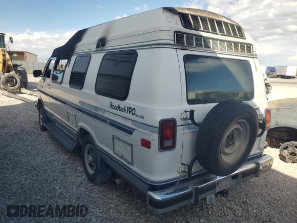 1993 Dodge Cargo with VIN 2B6JB31YXPK510390, listed as a Copart auction lot 72402394 with Not Provided miles and Non Repairable. Bid and sale history available at carsss.com. Image 3.