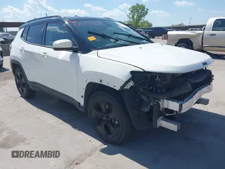 2018 Jeep Compass Latitude with VIN 3C4NJCBB4JT487596, listed as a IAAI auction lot 42073962 with 110,153 mi miles and . Bid and sale history available at carsss.com. Image 1.