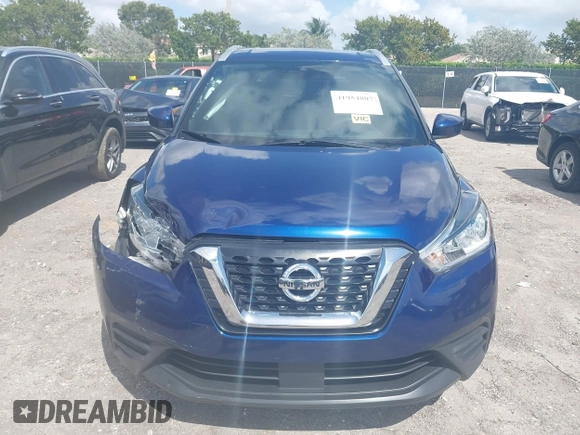2020 Nissan Kicks SV with VIN 3N1CP5CV2LL490321, listed as a IAAI auction lot 41954807 with 105,568 mi miles. Bid and sale history available at carsss.com. Image 12.