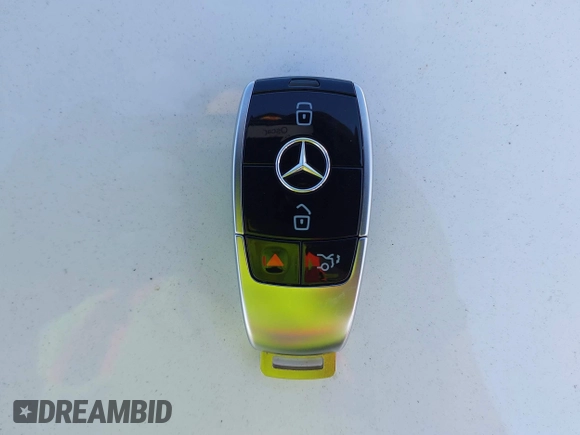2019 Mercedes-Benz E-Class E 300 with VIN WDDZF4KBXKA592814, listed as a IAAI auction lot 42034883 with 1 mi miles. Bid and sale history available at carsss.com. Image 11.