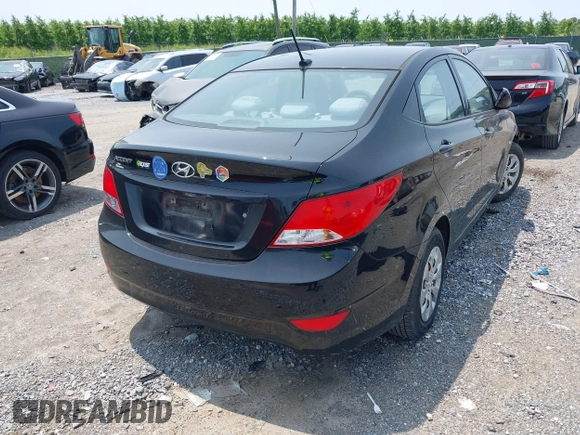 2017 Hyundai Accent SE z VIN KMHCT4AE1HU342868, wystawiony jako IAAI lot #42403205 z przebiegiem 54 890 mil mil oraz . Historia ofert i sprzedaży dostępna na DreamBid. Obrazek 4.