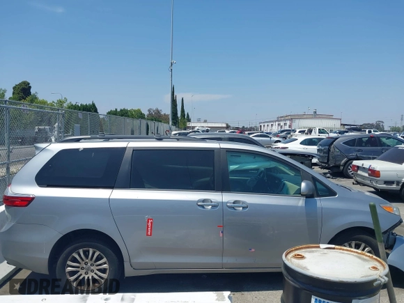 2017 Toyota Sienna XLE Auto Access Seat with VIN 5TDYZ3DC1HS790934, listed as a IAAI auction lot 42510179 with 223,690 mi miles and . Bid and sale history available at DreamBid. Image 13.