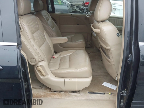 2006 Honda Odyssey EX-L z VIN 5FNRL38746B083881, wystawiony jako IAAI lot #42363976 z przebiegiem 252 746 mil mil oraz . Historia ofert i sprzedaży dostępna na DreamBid. Obrazek 8.