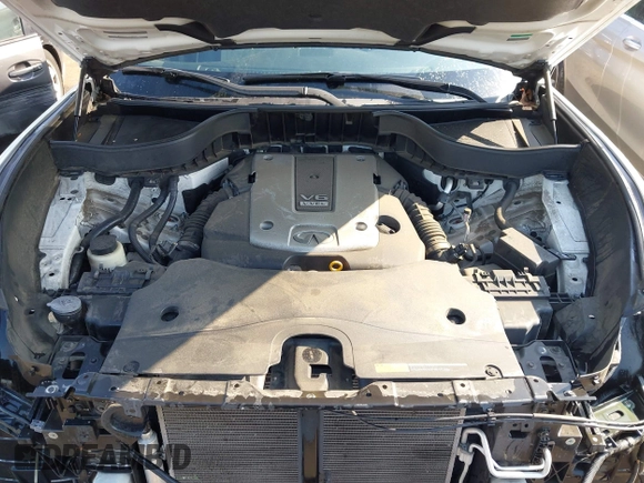 2017 Infiniti QX70 with VIN JN8CS1MW0HM411905, listed as a IAAI auction lot 42136954 with 84,146 mi miles. Bid and sale history available at carsss.com. Image 10.