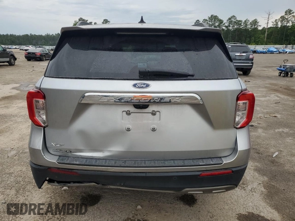 2022 Ford Explorer XLT with VIN 1FMSK7DH3NGB75784, listed as a Copart auction lot 55947905 with 32,622 mi miles and Clean title. Bid and sale history available at DreamBid. Image 6.