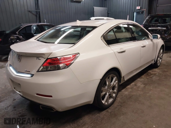2013 Acura TL Advance z VIN 19UUA9F74DA003069, wystawiony jako IAAI lot #42281080 z przebiegiem 62 521 mil mil oraz . Historia ofert i sprzedaży dostępna na DreamBid. Obrazek 4.