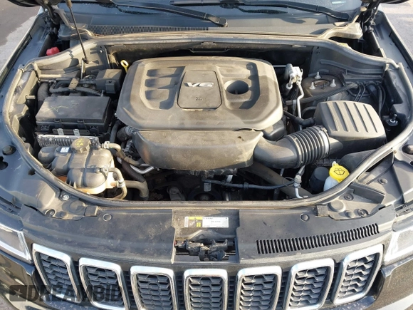 2018 Jeep Grand Cherokee Altitude with VIN 1C4RJFAG0JC305842, listed as a IAAI auction lot 41949021 with 83,773 mi miles and . Bid and sale history available at DreamBid. Image 10.