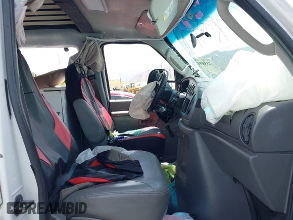 2006 Ford Econoline Cargo с VIN 1FTNE24W66DA55989, выставлен на аукционе IAAI как лот 42358587 с пробегом Не указан миль и . История ставок и продаж доступна на DreamBid. Изображение 5.