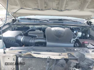 2017 Toyota Tacoma SR5 with VIN 3TMDZ5BN2HM035841, listed as a IAAI auction lot 41201932 with 177,954 mi miles. Bid and sale history available at carsss.com. Image 10.