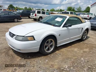 2004 Ford Mustang Deluxe z VIN 1FAFP44644F193077, wystawiony jako IAAI lot #42455984 z przebiegiem 138 265 mil mil oraz . Historia ofert i sprzedaży dostępna na DreamBid. Obrazek 2.
