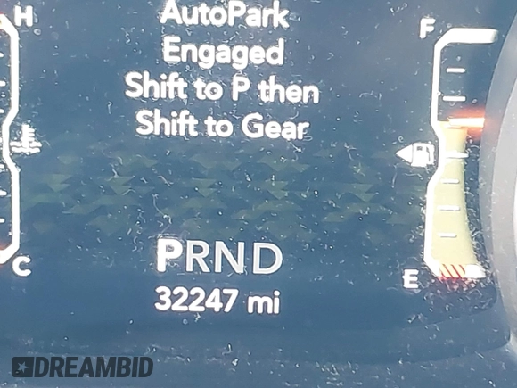 2019 Jeep Wrangler Unlimited Rubicon with VIN 1C4HJXFN1KW679028, listed as a IAAI auction lot 41654887 with 32,247 mi miles and . Bid and sale history available at DreamBid. Image 15.