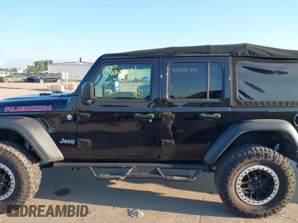 2018 Jeep Wrangler Unlimited Sport S z VIN 1C4HJXDG9JW169478, wystawiony jako IAAI lot #40387425 z przebiegiem 59 287 mil mil oraz . Historia ofert i sprzedaży dostępna na DreamBid. Obrazek 14.
