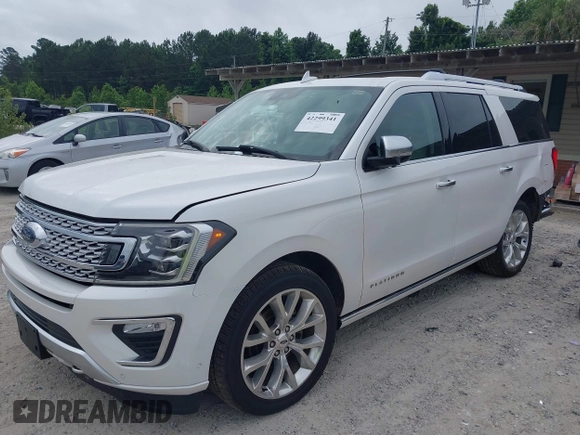 2019 Ford Expedition Max Platinum z VIN 1FMJK1MT1KEA00308, wystawiony jako IAAI lot #42299341 z przebiegiem 114 994 mil mil oraz . Historia ofert i sprzedaży dostępna na DreamBid. Obrazek 17.