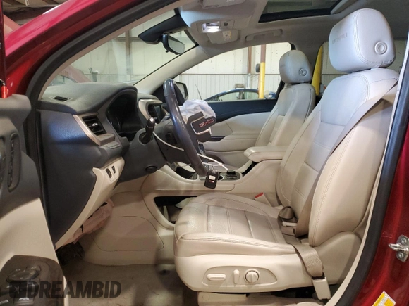 2020 GMC Acadia Denali z VIN 1GKKNXLS0LZ117582, wystawiony jako Copart lot #48220545 z przebiegiem 76 232 mil mil oraz Szkoda całkowita • Salvage title. Historia ofert i sprzedaży dostępna na DreamBid. Obrazek 7.