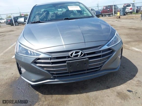 2019 Hyundai Elantra Preferred with VIN KMHD84LF5KU752284, listed as a IAAI auction lot 42011404 with 88,327 mi miles. Bid and sale history available at carsss.com. Image 12.