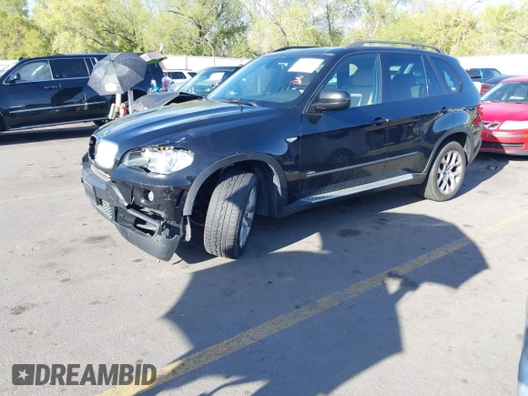 2008 BMW X5 4.8i z VIN 5UXFE83578LZ47417, wystawiony jako IAAI lot #42103465 z przebiegiem 130 942 mil mil oraz . Historia ofert i sprzedaży dostępna na DreamBid. Obrazek 16.