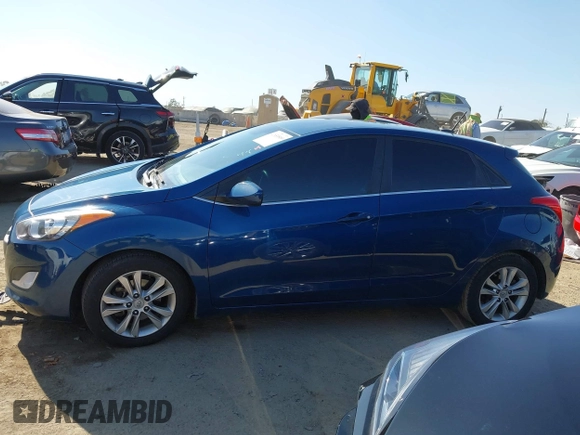 2014 Hyundai Elantra GT with VIN KMHD35LHXEU230812, listed as a IAAI auction lot 41855509 with 122,729 mi miles. Bid and sale history available at carsss.com. Image 14.