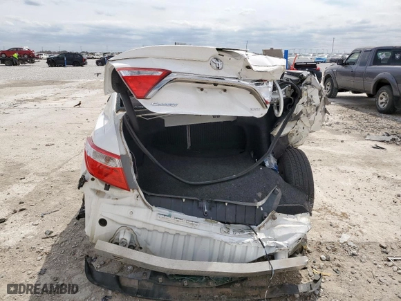 2015 Toyota Camry XLE with VIN 4T1BF1FK0FU932380, listed as a Copart auction lot 50289845 with NaN miles and Salvage Title. Bid and sale history available at carsss.com. Image 6.