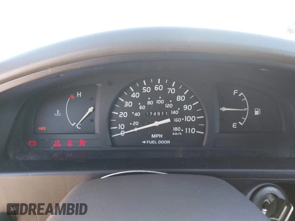 2003 Toyota Tacoma with VIN 5TENL42N83Z301987, listed as a IAAI auction lot 41635487 with 174,911 mi miles and . Bid and sale history available at DreamBid. Image 7.