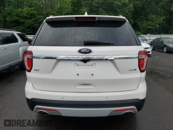 2017 Ford Explorer XLT with VIN 1FM5K8DH8HGC59185, listed as a Copart auction lot 62976445 with 139,304 mi miles and Salvage title. Bid and sale history available at DreamBid. Image 6.