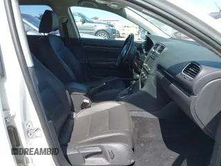 2013 Volkswagen Jetta TDI w/Sunroof & Nav with VIN 3VWPL7AJ4DM628875, listed as a IAAI auction lot 42513999 with 130,766 mi miles and . Bid and sale history available at DreamBid. Image 5.
