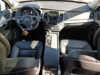 2022 Volvo XC90 Momentum with VIN YV4102PK4N1852700, listed as a Copart auction lot 45667975 with 24,474 mi miles and Salvage Title. Bid and sale history available at carsss.com. Image 8.