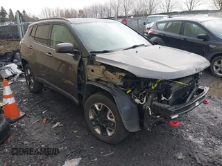 2017 Jeep Compass Trailhawk с VIN 3C4NJDDB9HT657173, выставлен на аукционе IAAI как лот 41613348 с пробегом 60 781 миль миль и . История ставок и продаж доступна на DreamBid. Изображение 1.