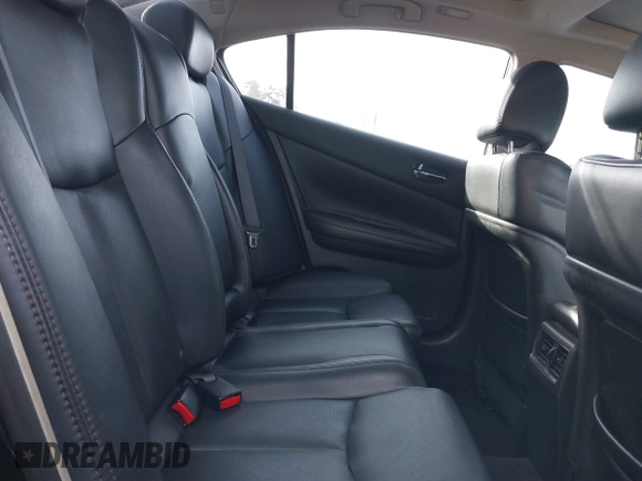 2013 Nissan Maxima SV with VIN 1N4AA5AP8DC816619, listed as a IAAI auction lot 41305096 with Not Provided miles and . Bid and sale history available at carsss.com. Image 8.