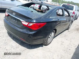 2013 Hyundai Sonata GLS with VIN 5NPEB4AC2DH566458, listed as a IAAI auction lot 42041566 with Not Provided miles and . Bid and sale history available at carsss.com. Image 4.