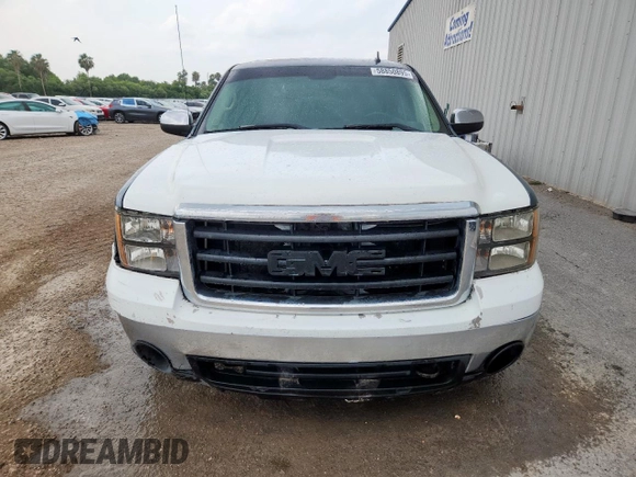 2007 GMC Sierra 1500 SLE1 z VIN 2GTEC13J771646190, wystawiony jako Copart lot #58850895 z przebiegiem 199 334 mil mil oraz Czysty tytuł • Clean title. Historia ofert i sprzedaży dostępna na DreamBid. Obrazek 5.