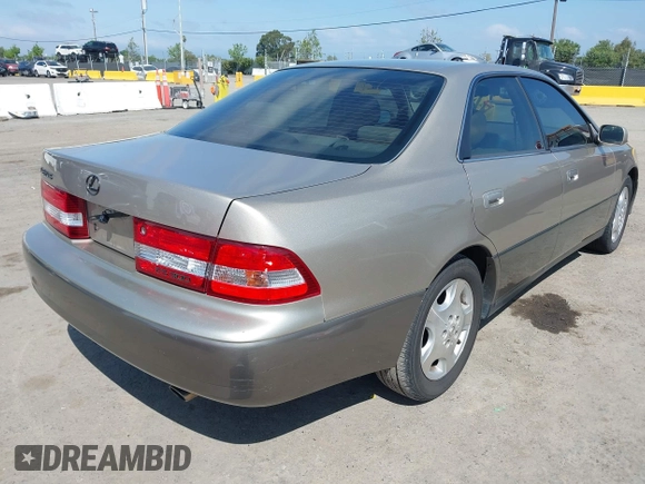 2000 Lexus ES 300 с VIN JT8BF28G7Y0263049, выставлен на аукционе IAAI как лот 42076232 с пробегом 120 805 миль миль и . История ставок и продаж доступна на DreamBid. Изображение 4.