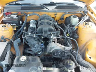 2007 Ford Mustang Deluxe with VIN 1ZVHT80NX75212760, listed as a IAAI auction lot 42716918 with 264,431 mi miles and . Bid and sale history available at DreamBid. Image 10.