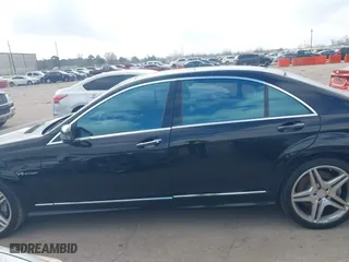 2013 Mercedes-Benz S-Class S 63 AMG with VIN WDDNG7EB1DA504597, listed as a IAAI auction lot 41505669 with 123,429 mi miles. Bid and sale history available at carsss.com. Image 14.